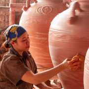 Atelier de poterie près de Hanoï, Vietnam 2020