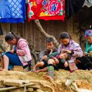 Famille Hmong à Sapa, Vietnam 2020