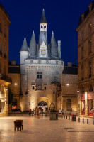 Porte Cailhau, Bordeaux