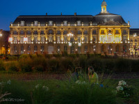 Rêverie devant le musée des douanes, Bordeaux