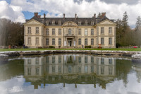 Chateau de Kerguehennec