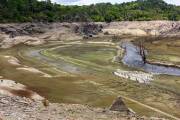 Lac de Guerlédan assèché