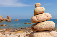 Galets en équilibre, ile de Brehat