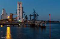 A la tombée de la nuit, le port de Kergroise, Lorient