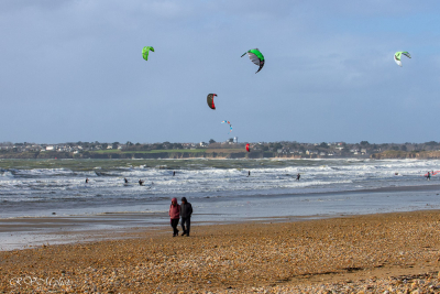 Sports de glisse sur la plage du Fort Bloqué