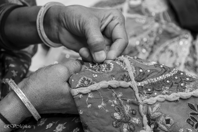 La brodeuse, Inde