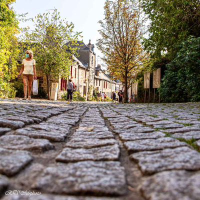 Au ras des pavés