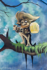 Pignon du bar'BouchKa à Bubry par Kaz et Ezra