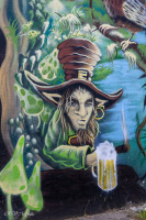 Pignon du bar'BouchKa à Bubry par Kaz et Ezra