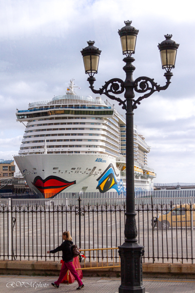 Vue sur le port, Cadix, Espagne