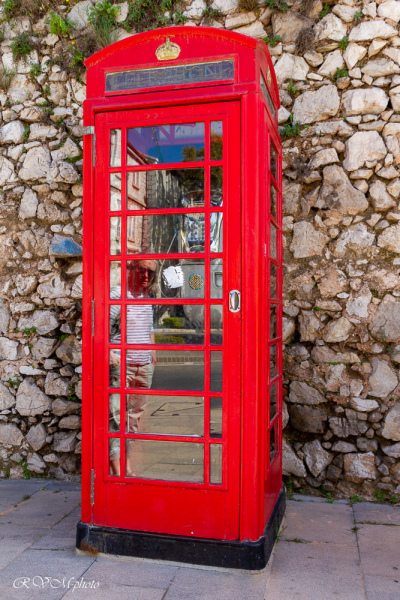 Cabine téléphonique typiquement anglaise, Gibraltar, Espagne
