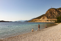 Plage du golfe de Corinthe