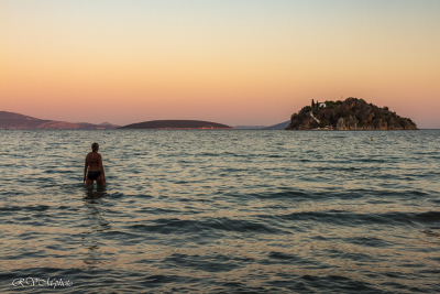Plage de Tolo, île Koronissi, Grèce