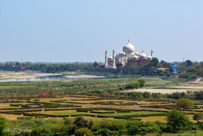 Le Taj Mahal vu du Fort Rouge, Agra, Inde du nord