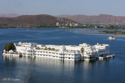 Palais Jag Niwas sur le lac Pichola, Udaipur, Inde du nord