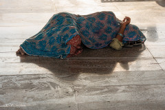 Sur un quai de la gare d'Agra