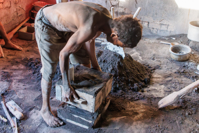 Fonderie d'aluminium recyclé, Ambatolampy