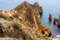 Les rochers de la côte de Lagos
