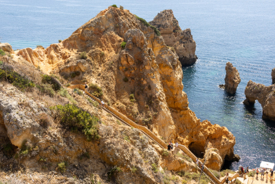 Les rochers de la côte de Lagos