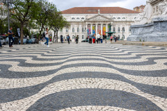 Effet d'optique sur pavage, Lisbonne