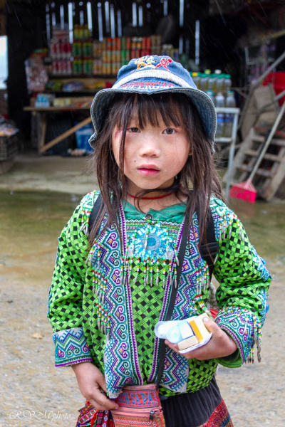 Petite fille Hmong, Sapa, Vietnam