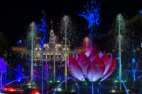 Bassin d'eau dans Nguyen Hué Street, Saïgon, Vietnam 2020