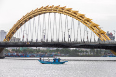 Partie du pont du dragon, Da Nang, Vietnam 2020