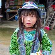 Petite fille Hmong, Sapa, Vietnam 2020